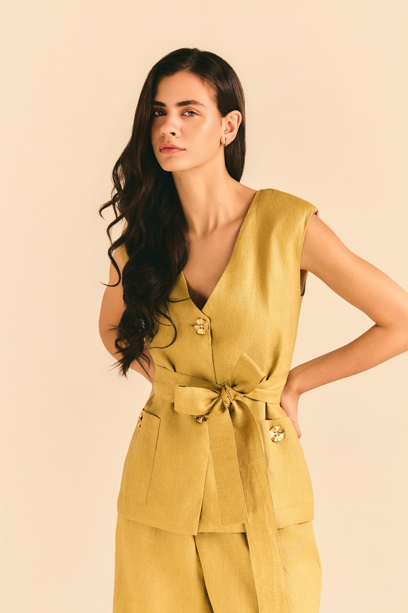 Colete Lia Linho Verde Oliva